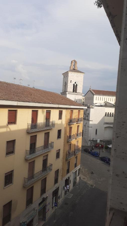 B&B 30 Mt Dal Duomo Benevento Exterior foto